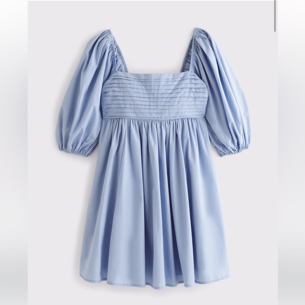 NWOT Abercrombie puff sleeve dress